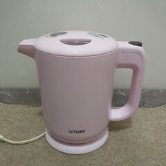 🍎TIGER 電気ケトル 0.8L PFY-A080-Pの画像