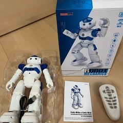 ほぼ新品‼︎ 多機能ロボットの画像
