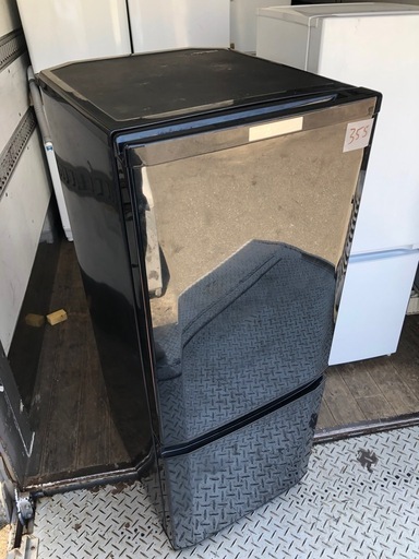 NO 355  ?福岡市内配送設置無料✨?  MR-P15C-B(サファイアブラック) Pシリ-ズ 2ドア冷蔵庫 右開き 146L