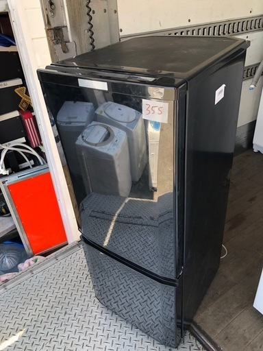 NO 355  ?福岡市内配送設置無料✨?  MR-P15C-B(サファイアブラック) Pシリ-ズ 2ドア冷蔵庫 右開き 146L