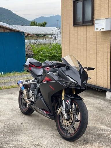 ホンダ CBR250RR MC51