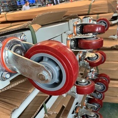 倉庫物流用品　、縦型カゴ台車(新品)、正ネステナー(中古)、メッシュパレットw1200(新品\中古品)、オリコン(中古)在庫大量の画像