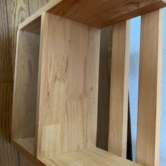 中古　木製本立ての画像