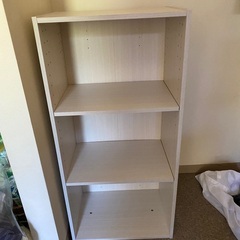 【至急】ニトリのカラボ　3段　ホワイト　美品