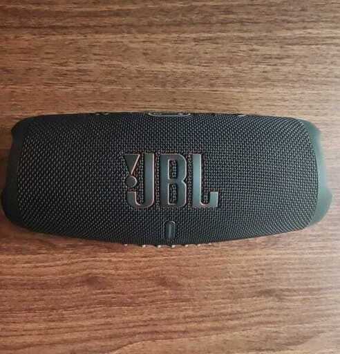 JBL ジェイ ビー エル CHARGE5(ブラック) ポータブルBluetoothスピーカー JBLCHARGE5BLK