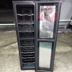 🍎ハイアール ワインセラー 53L 18本収納 JL-CD53Bの画像