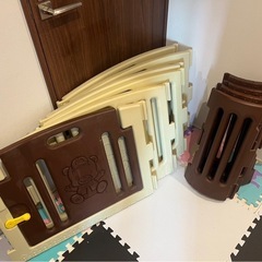 ベビーサークル　柵　ベビーの画像