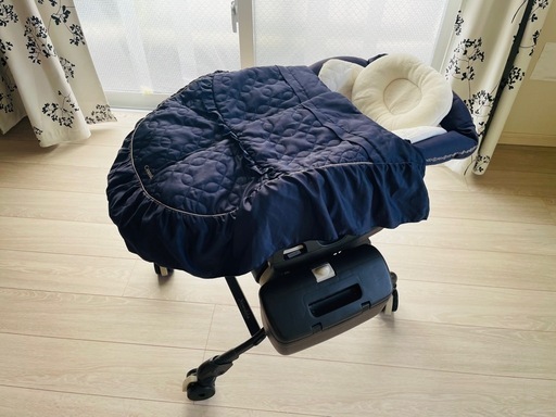 【美品】コンビ ネムリラ AUTO SWING プレミアム