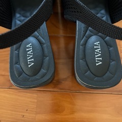 VIVAIA・サイズ40・24.5〜25.0・ブラックの画像