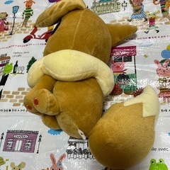 イーブイ　ぬいぐるみ中サイズの画像
