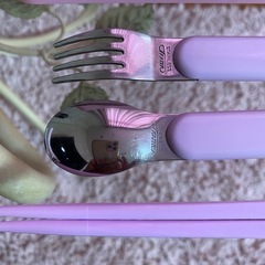 スプーン・フォーク・箸セット　ケース付　ボンボンリボン　サンリオ　ステンレス製の画像