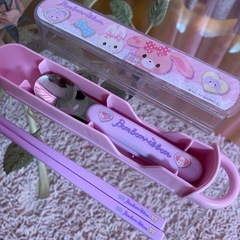 スプーン・フォーク・箸セット　ケース付　ボンボンリボン　サンリオ　ステンレス製の画像