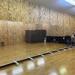 キャスター付き自立鏡