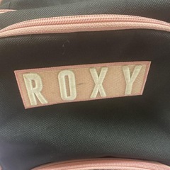 ROXY 黒×ピンク リュックの画像