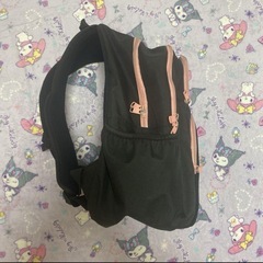 ROXY 黒×ピンク リュックの画像
