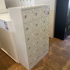JH-9 【オフィス家具専門店】18人用下駄箱です！
