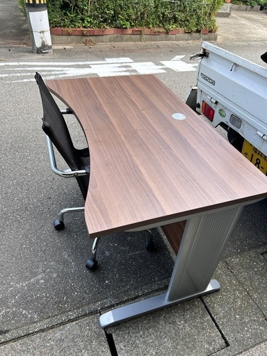 オフィス家具　オフィスデスク　チェア①