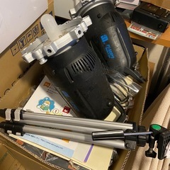 ストロボ　三脚　レンズ　竿の画像