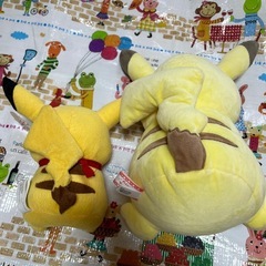 ピカチュウ　ぬいぐるみの画像