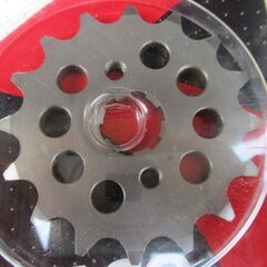 カブ系、新品ドライブスプロケット、16Tの画像