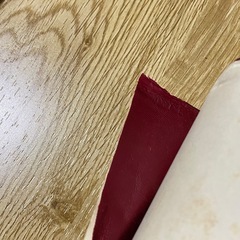 レザークラフト ハンドメイド DIY 革製品 材料 色番12 #12 アレキレッド 貼る 貼れる レザー ワッペン加工 シール加工 10mの画像
