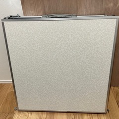アウトドアテーブル