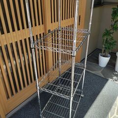 メタルラックの画像