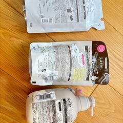 新品　トリートメント３つの画像