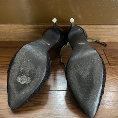 R&E パンプスの画像