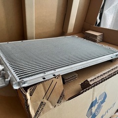 ダイナ クーラーコンデンサ 88461-25050 トヨタ純正　新品未使用 ダイナ クーラーコンデンサ 88461-25050 トヨタ純正 新品未使用