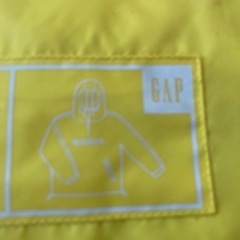 GAPナイロンパーカーの画像