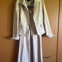 ピンキーアンドダイアンスーツ