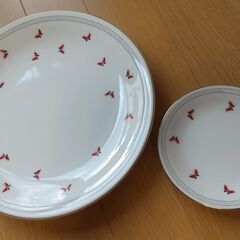 無料）【新品未使用】モリハナエ ケーキ皿(引き取り限定)