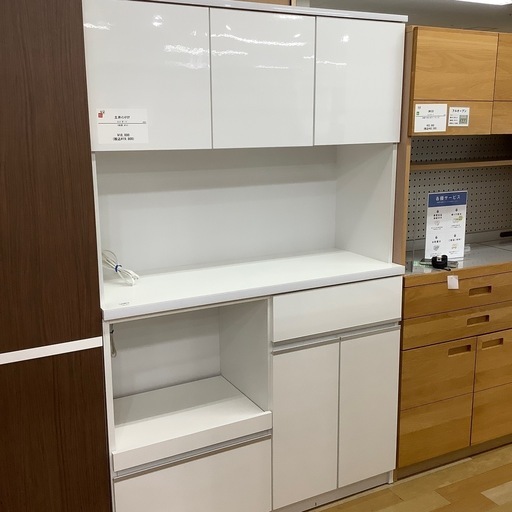 【トレファク ラパーク岸和田店】土井インテリア　３枚扉　レンジボード　入荷しました。