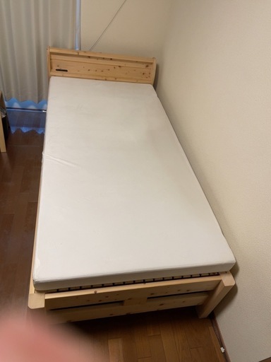 シングルベッド