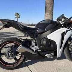 ホンダ CBR1000RR フルパワーの画像