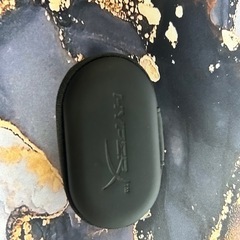 【hyperX】ゲーミングイヤホンの画像