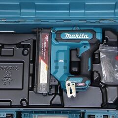マキタ FN001G 仕上釘打ち機 40V フィニッシュネイラ タッカ makita 本体 ケース (D5946wY)