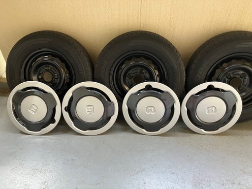 n vanタイヤホイール、ホイールカバー5000キロ使用