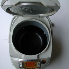 炊飯器   2000円　取引