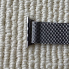 Apple Watch純正シルバーミネラーゼループ　ベルト　バンドの画像