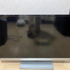 テレビ　32型　東芝　使用問題無し！