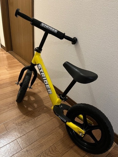ストライダー スポーツモデル イエロー