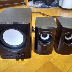 スピーカー　エレコム『木のスピーカー』　PCスピーカー　ジャンク　無料