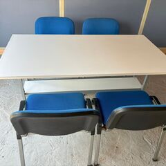 ミーティングテーブル　会議用テーブル　椅子4脚付き