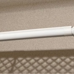 ニトリ　ツッパリ棚　伸縮性の画像