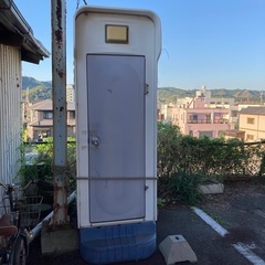 仮設トイレ
の画像