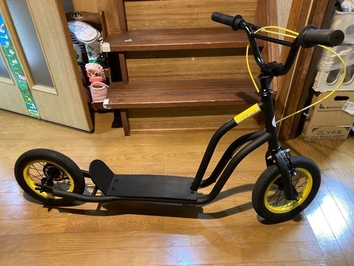 大型　キックボード