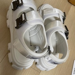 ハイソールサンダル　の画像