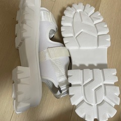 ハイソールサンダル　の画像